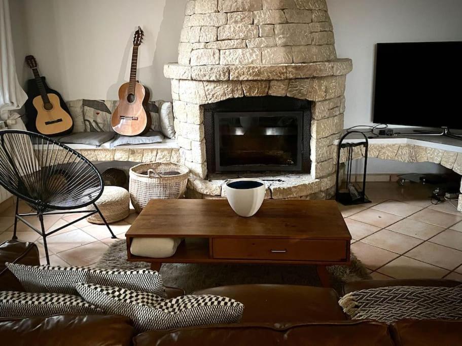 Belle Maison Provencale Au Pied Du Mont Ventoux Caromb Екстериор снимка
